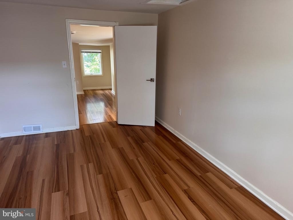 17 West Street - Photo 14