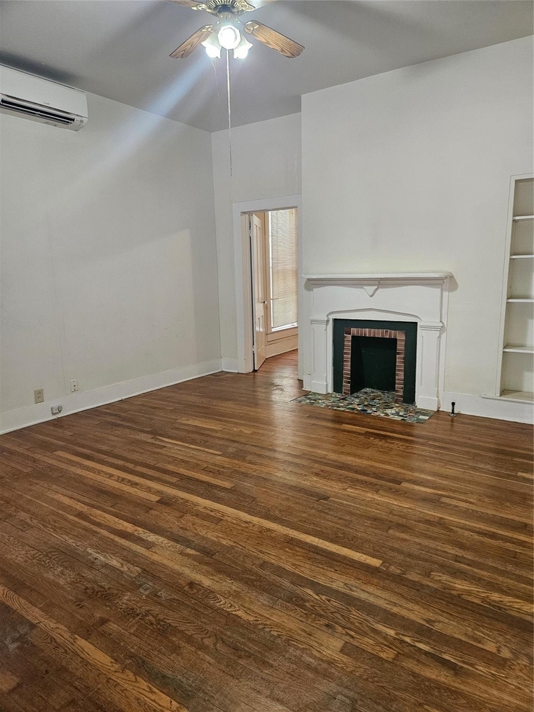 704 W 22nd St - Photo 4