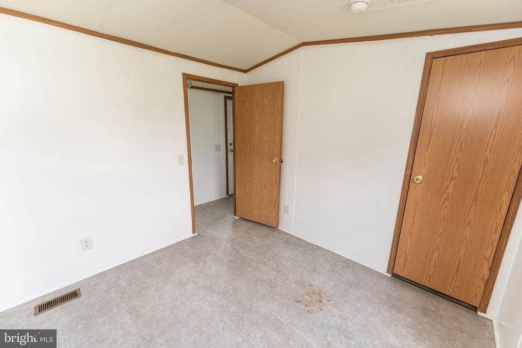 2350 Old Snow Hill Road - Photo 37