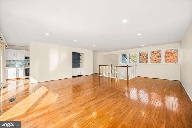 24700 Deepwater Point - Photo 11