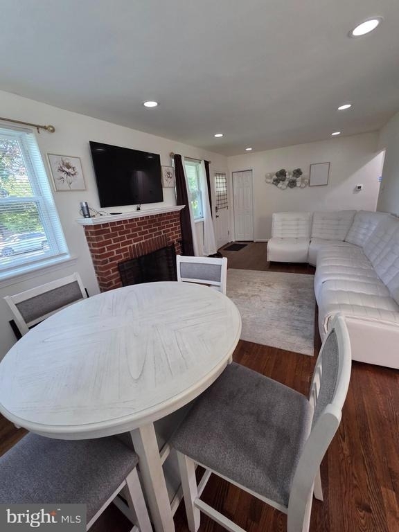 6607 Hansford Street - Photo 2