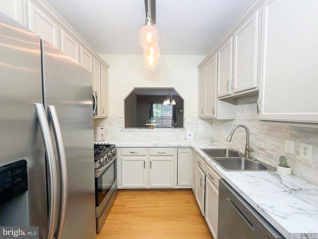 9707 Quiet Brook Lane - Photo 6