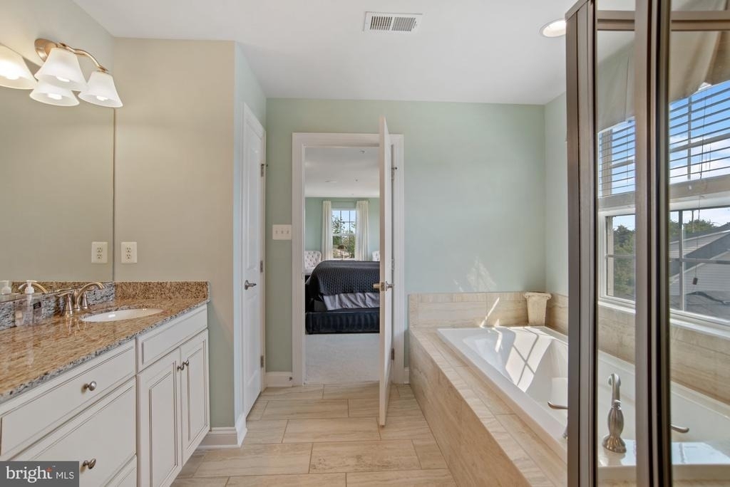 14202 Bentley Park Drive - Photo 26