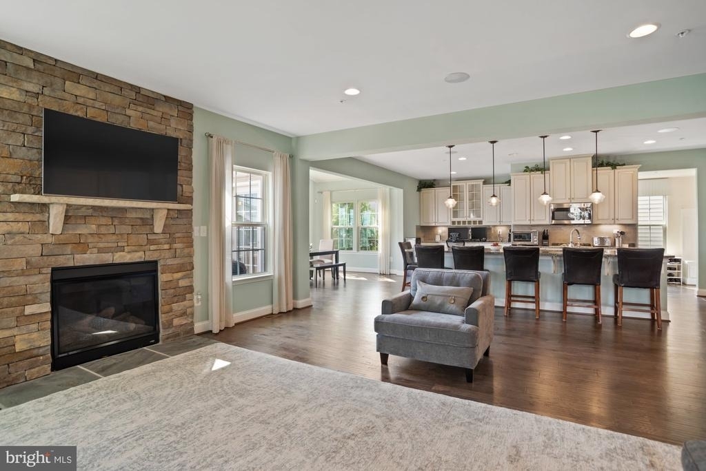 14202 Bentley Park Drive - Photo 10