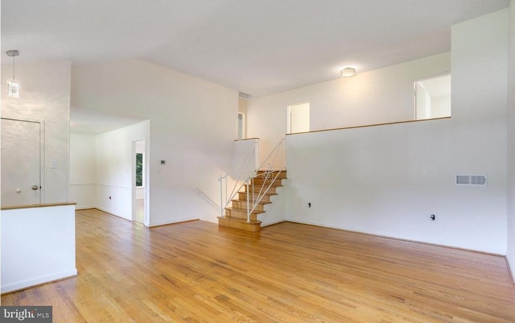 4516 Gretna Street - Photo 4