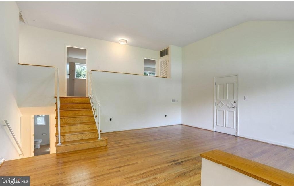 4516 Gretna Street - Photo 3
