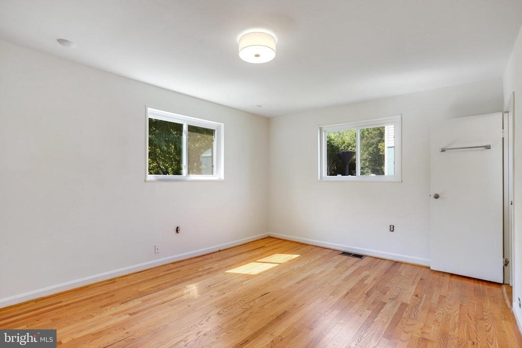 4516 Gretna Street - Photo 13