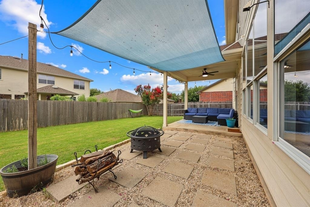 2306 Caprock Pl - Photo 27