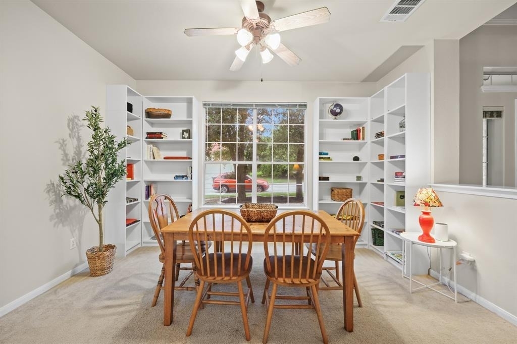 2306 Caprock Pl - Photo 4