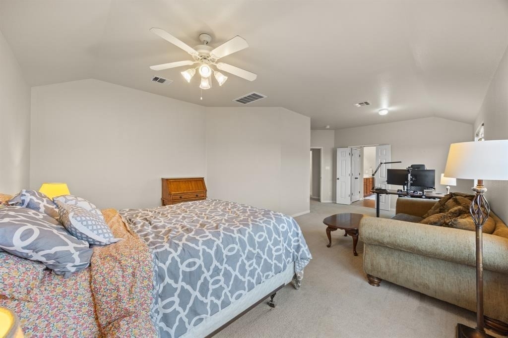 2306 Caprock Pl - Photo 16