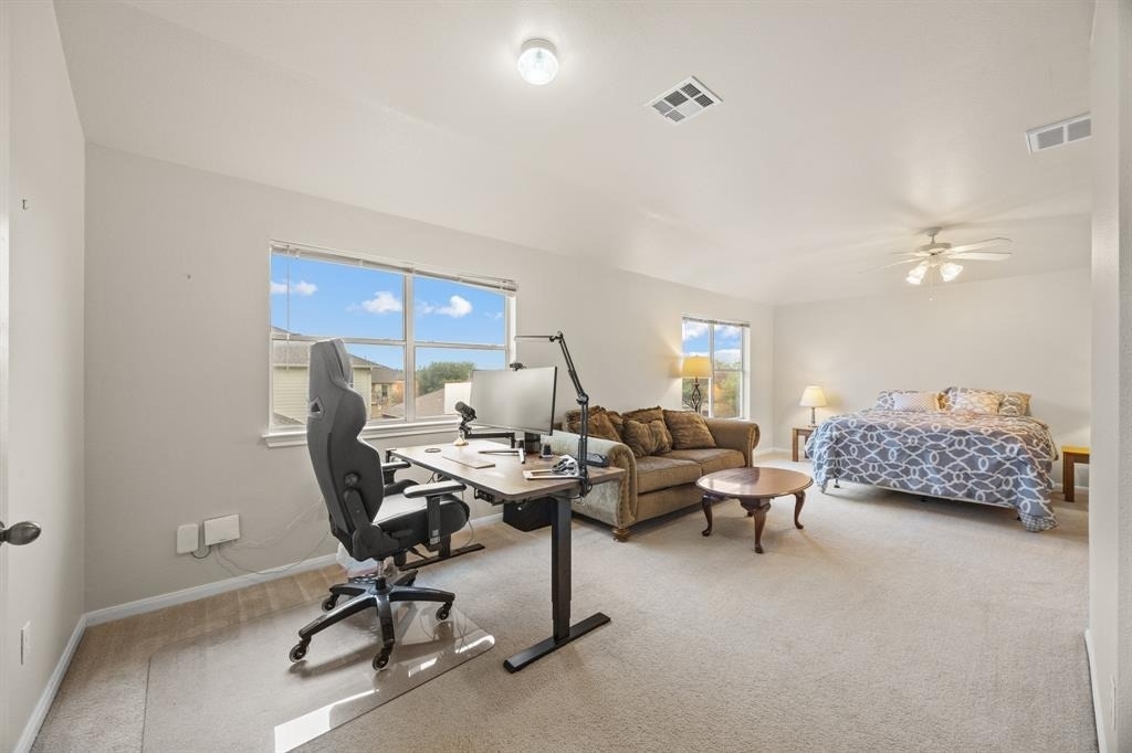 2306 Caprock Pl - Photo 15