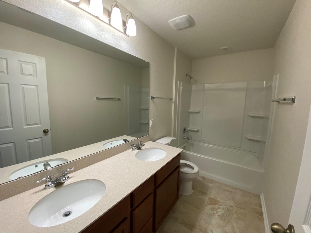1313 Arbor Acres Loop - Photo 9