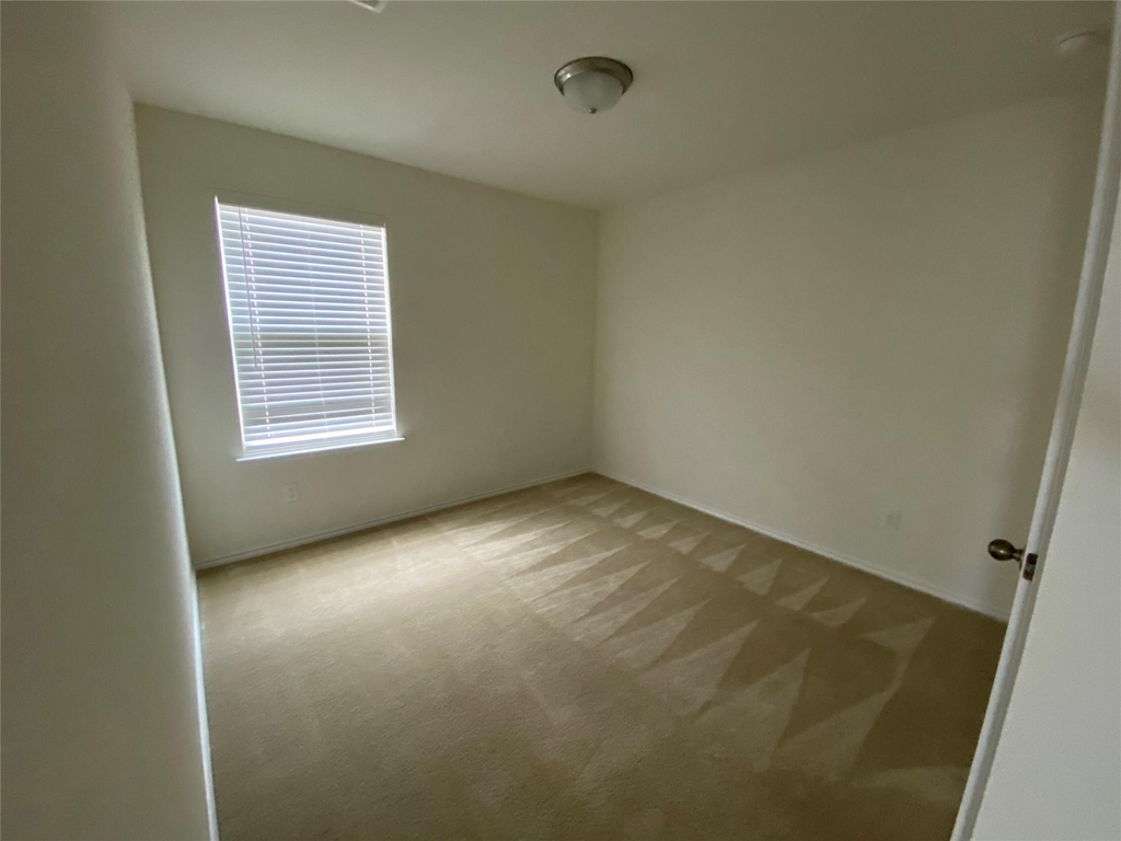 1313 Arbor Acres Loop - Photo 10