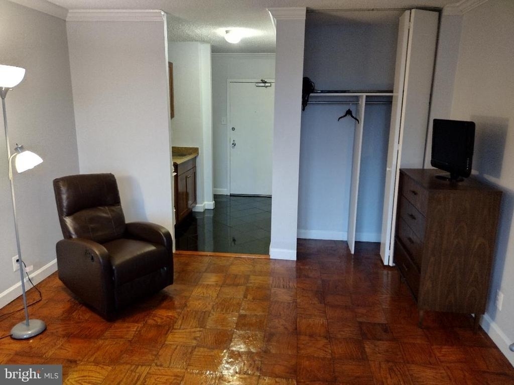 5500 Friendship Boulevard - Photo 2
