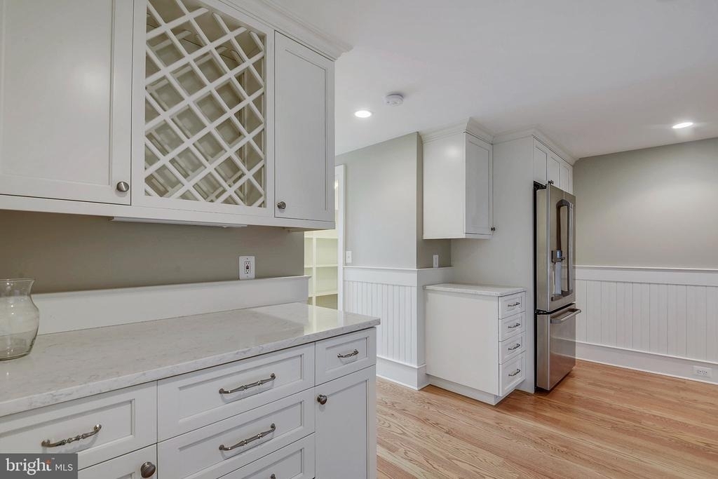 8703 Bradmoor Drive - Photo 5