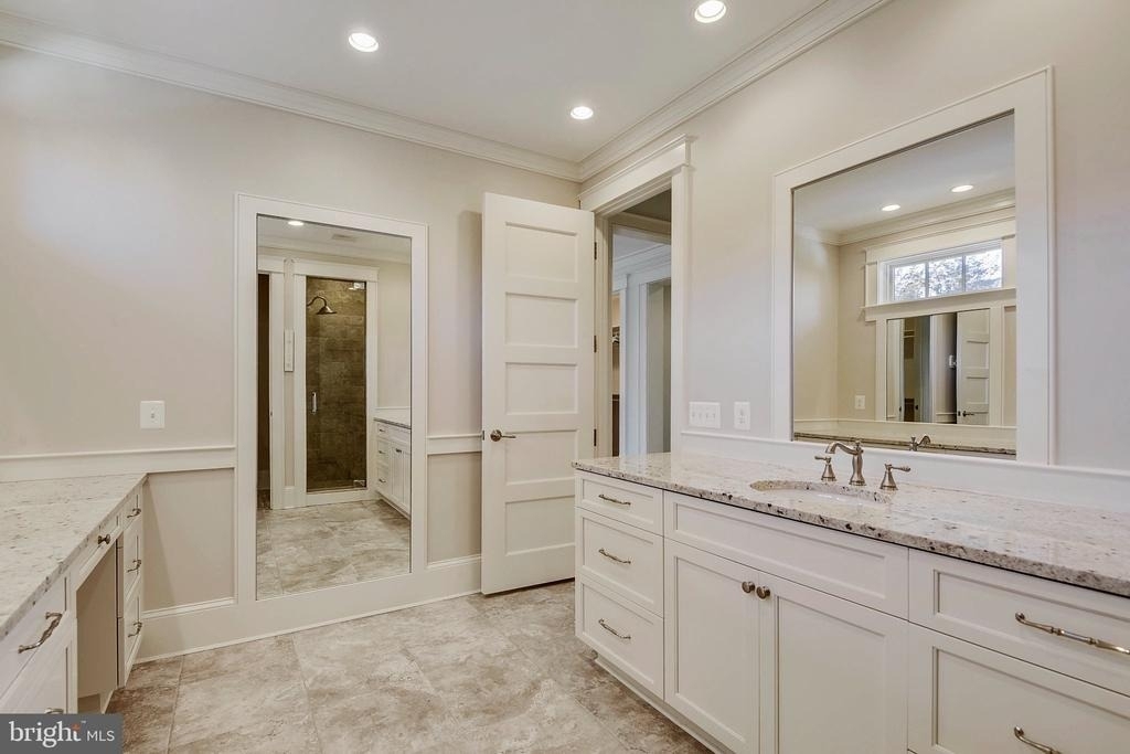 8703 Bradmoor Drive - Photo 33