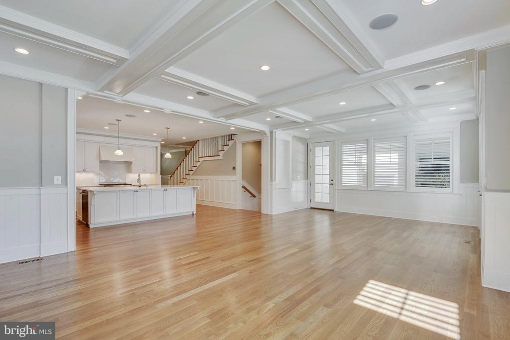 8703 Bradmoor Drive - Photo 7