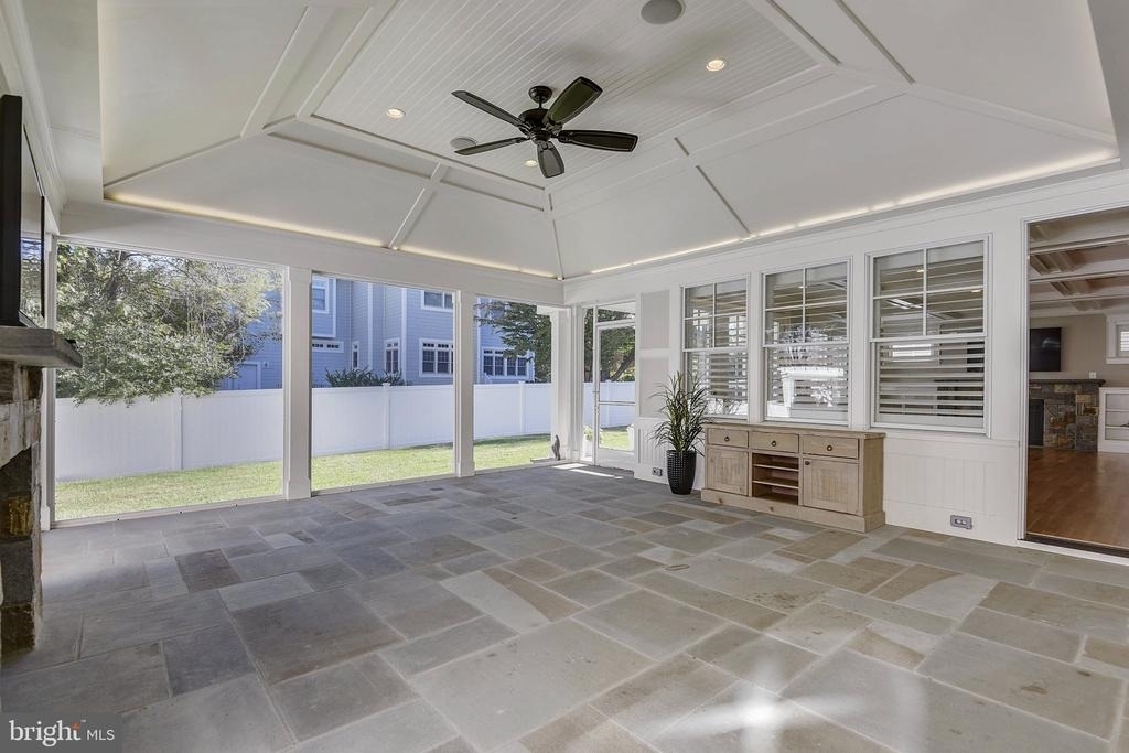 8703 Bradmoor Drive - Photo 8