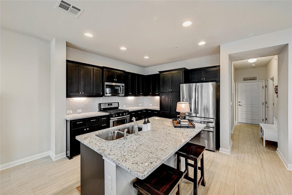 6814 E Riverside Dr - Photo 6
