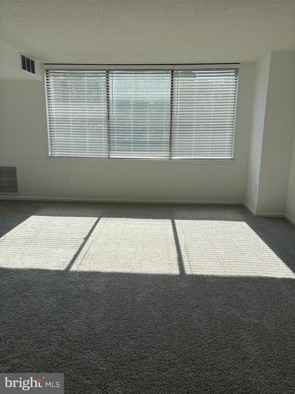 10101 Grosvenor Place - Photo 4