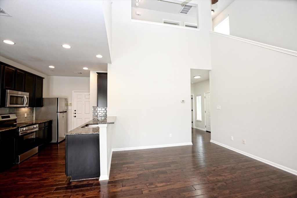 1900 Little Elm Trl - Photo 4