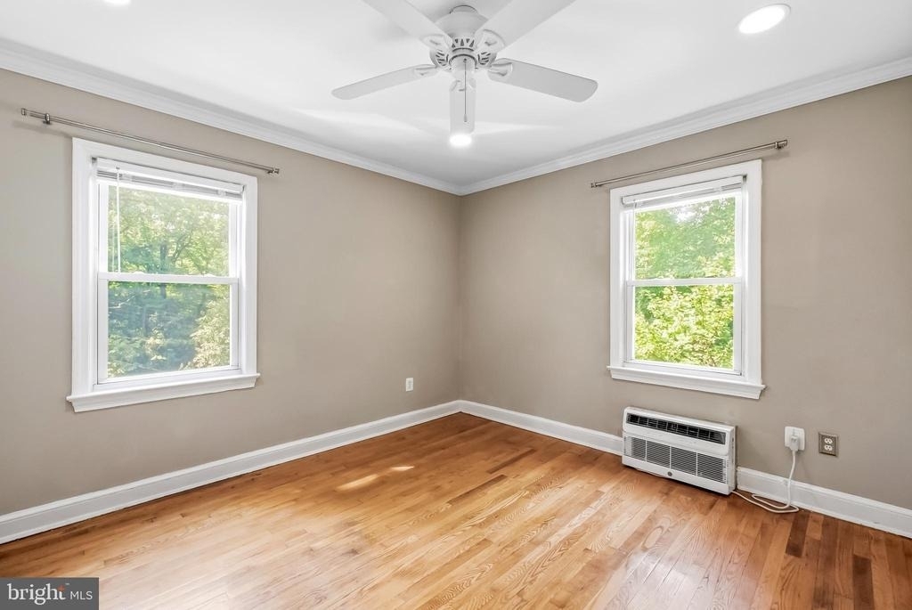 7300 Flower Avenue - Photo 16