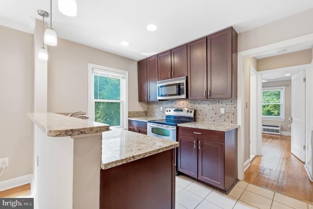 7300 Flower Avenue - Photo 7