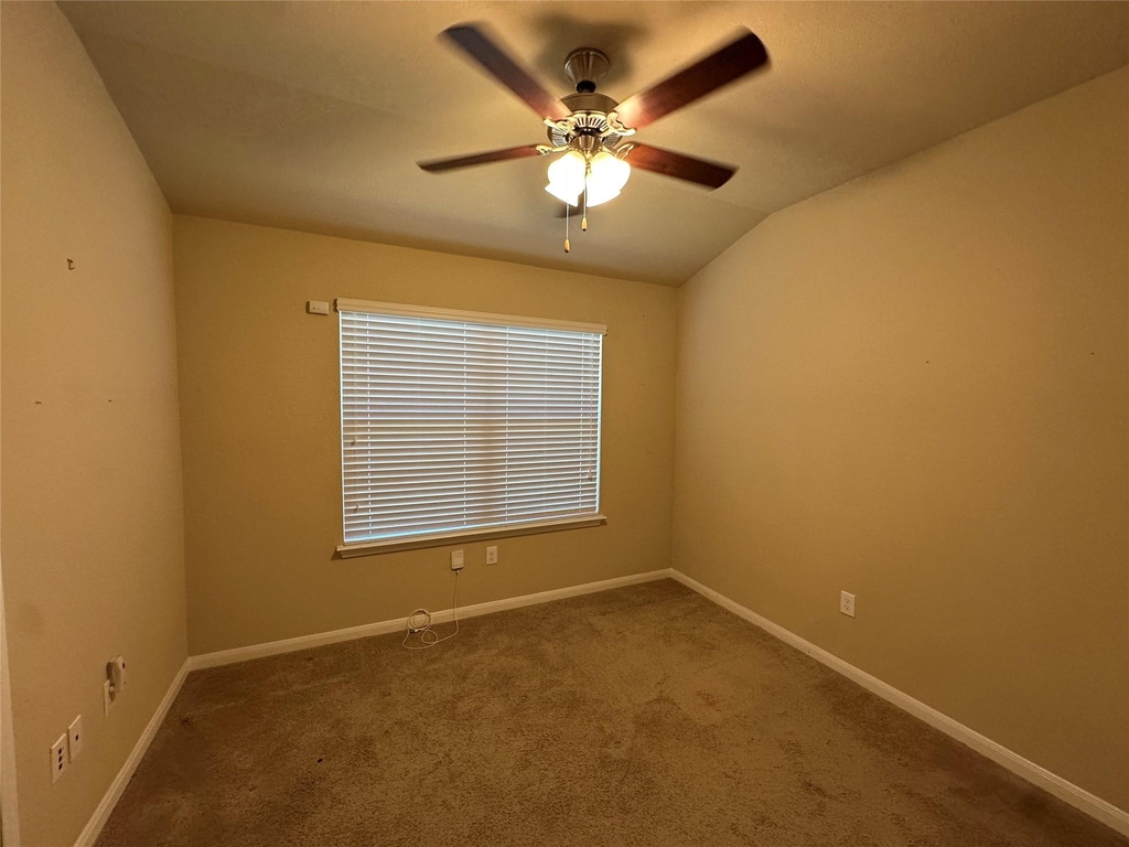 1919 Mexia Dr - Photo 6