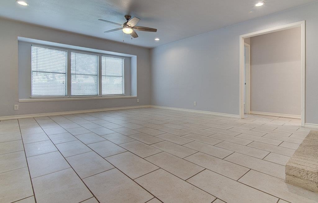 12111 Missel Thrush Ct - Photo 3