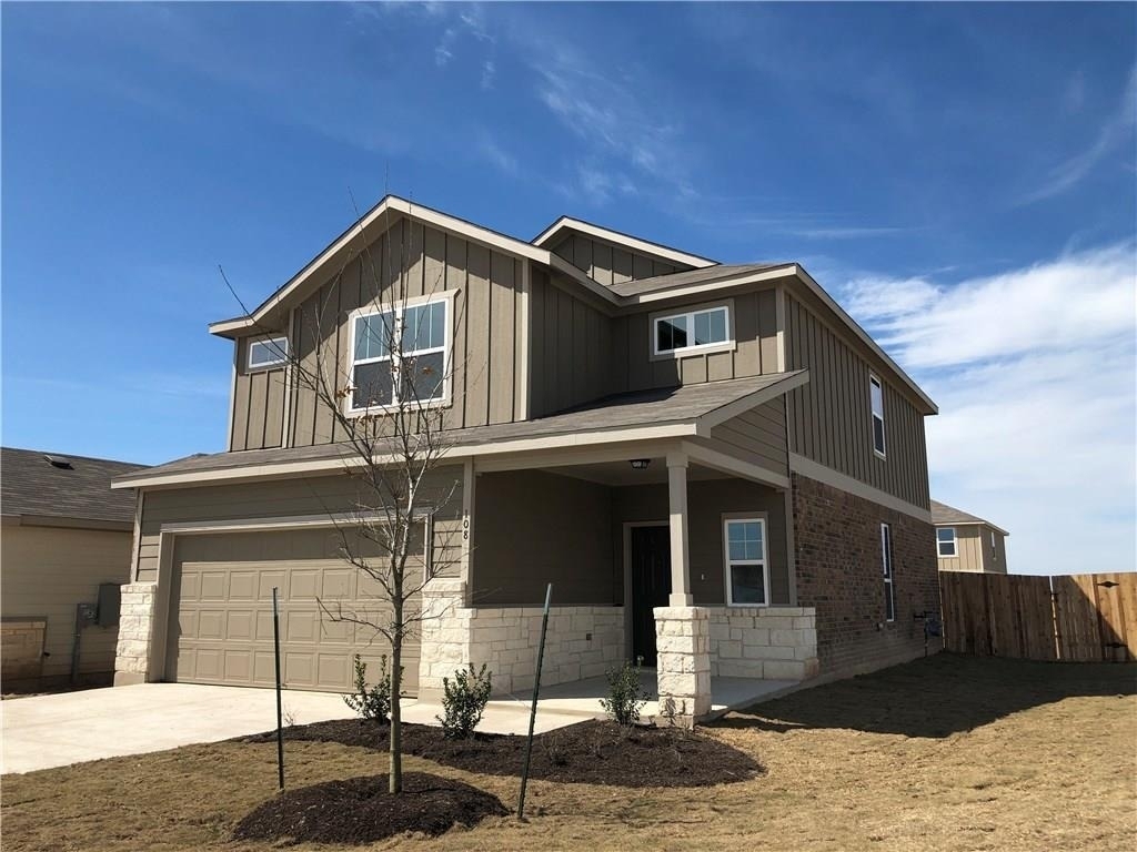 108 Yellowbark St - Photo 0