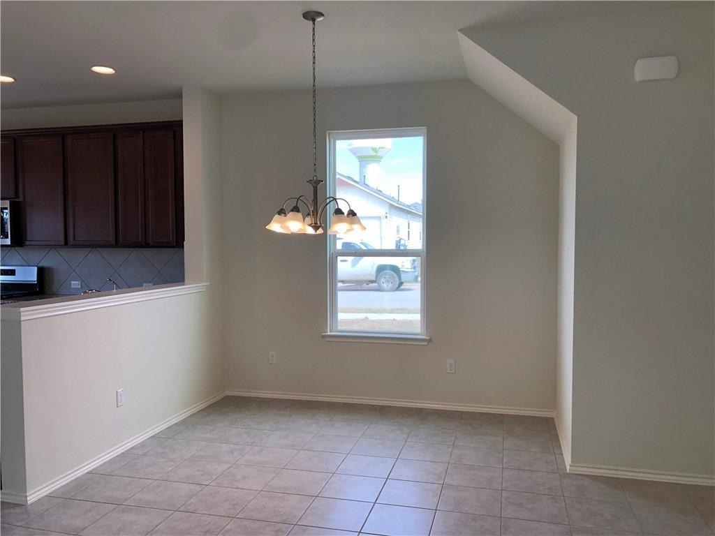 108 Yellowbark St - Photo 4