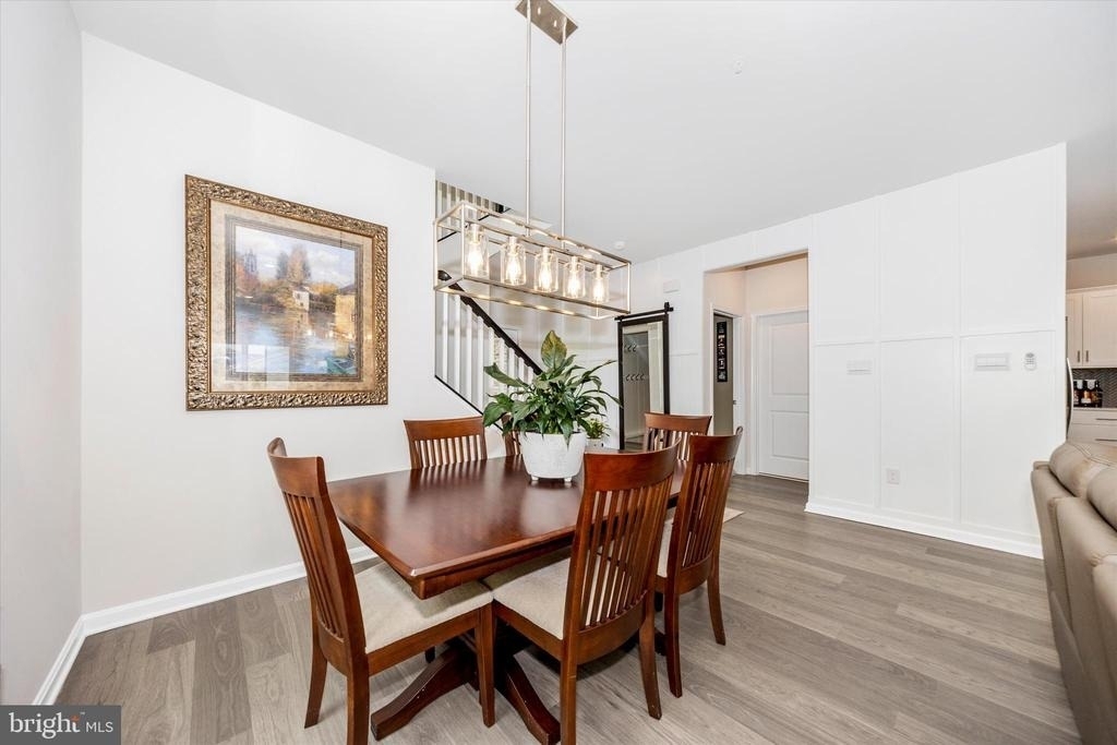 700 Bond Street - Photo 5