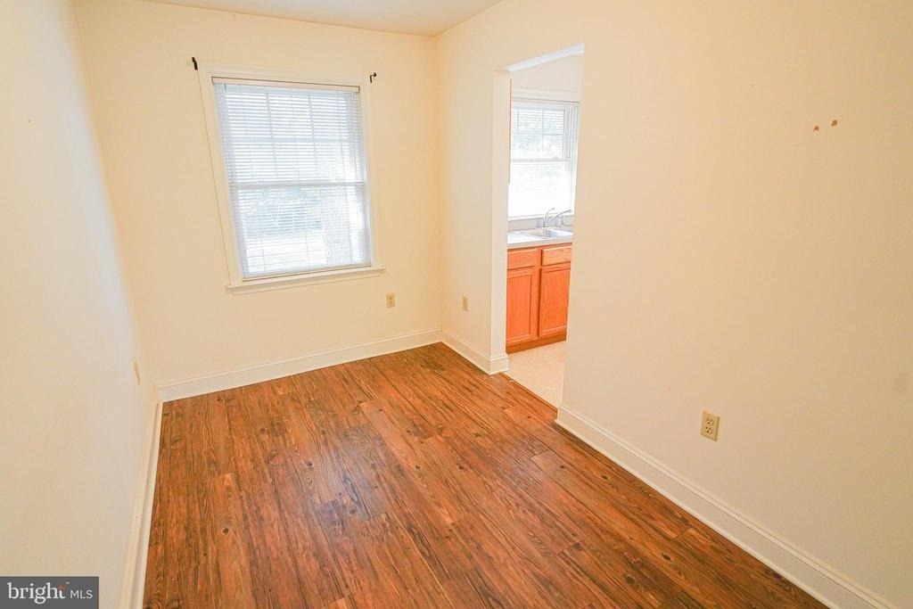 800 Travers Street - Photo 23