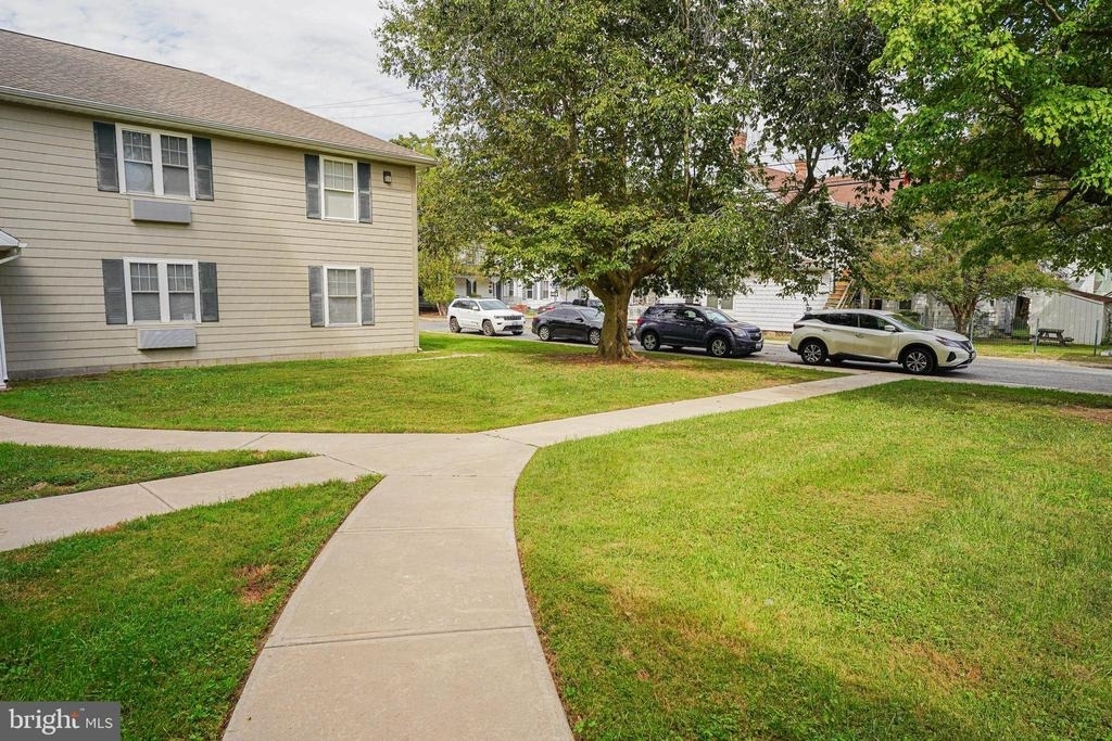 800 Travers Street - Photo 6