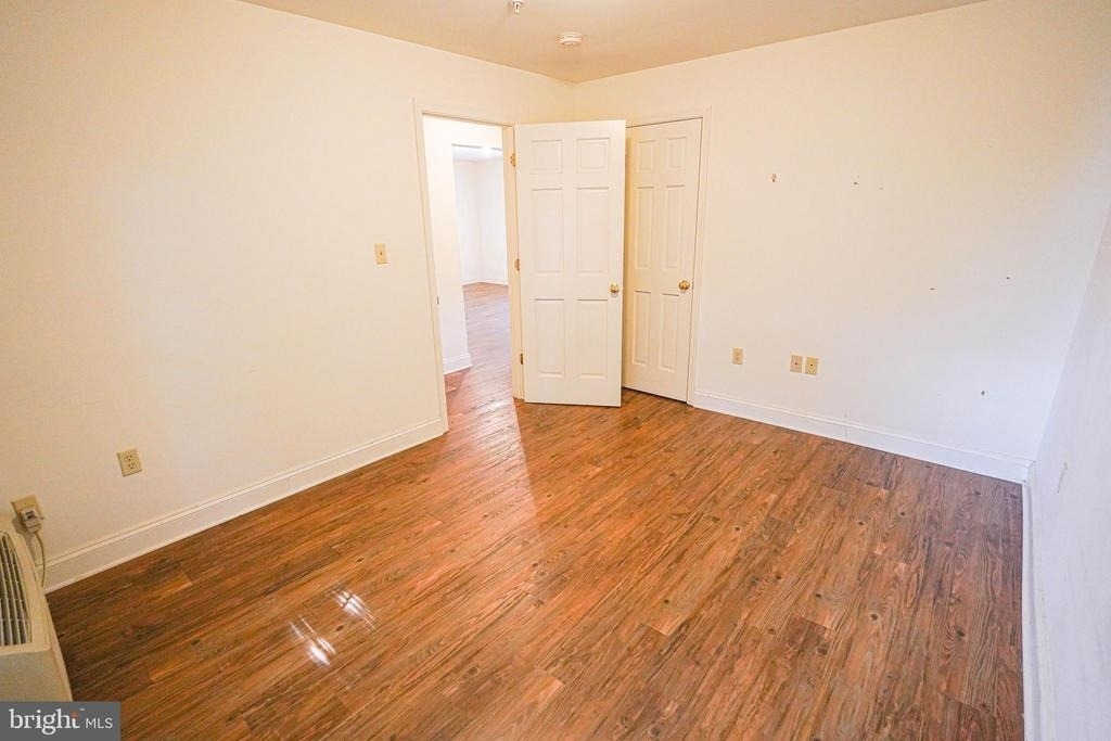 800 Travers Street - Photo 52