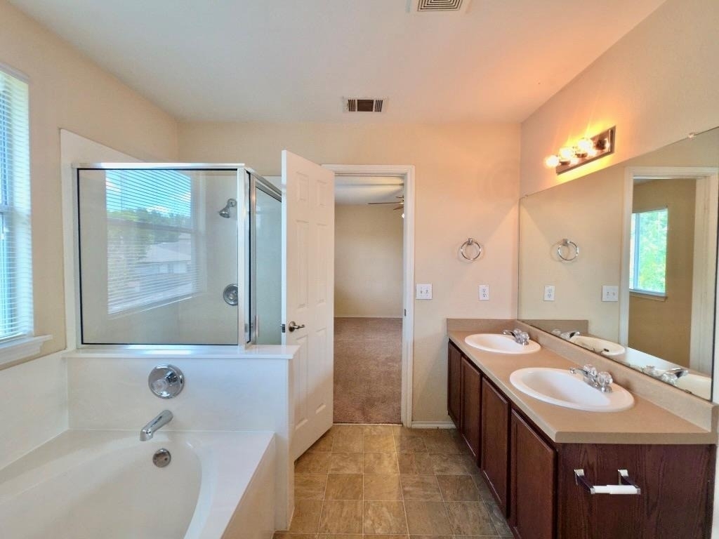 7412 Cayenne Ln - Photo 13