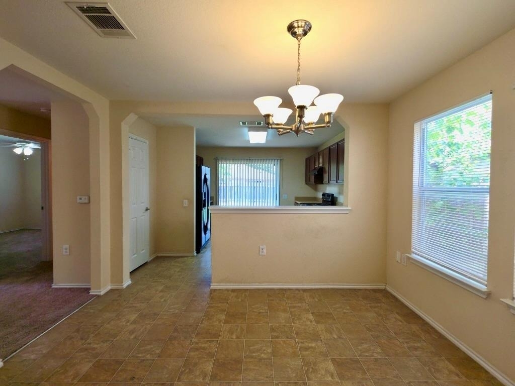 7412 Cayenne Ln - Photo 8