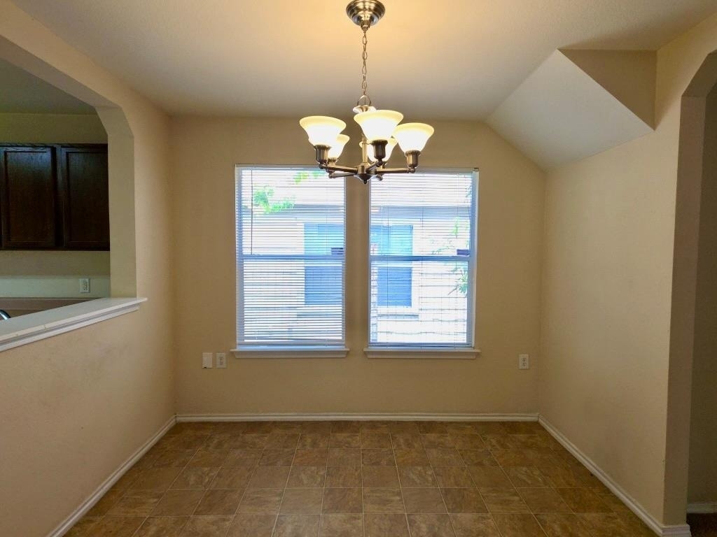 7412 Cayenne Ln - Photo 9