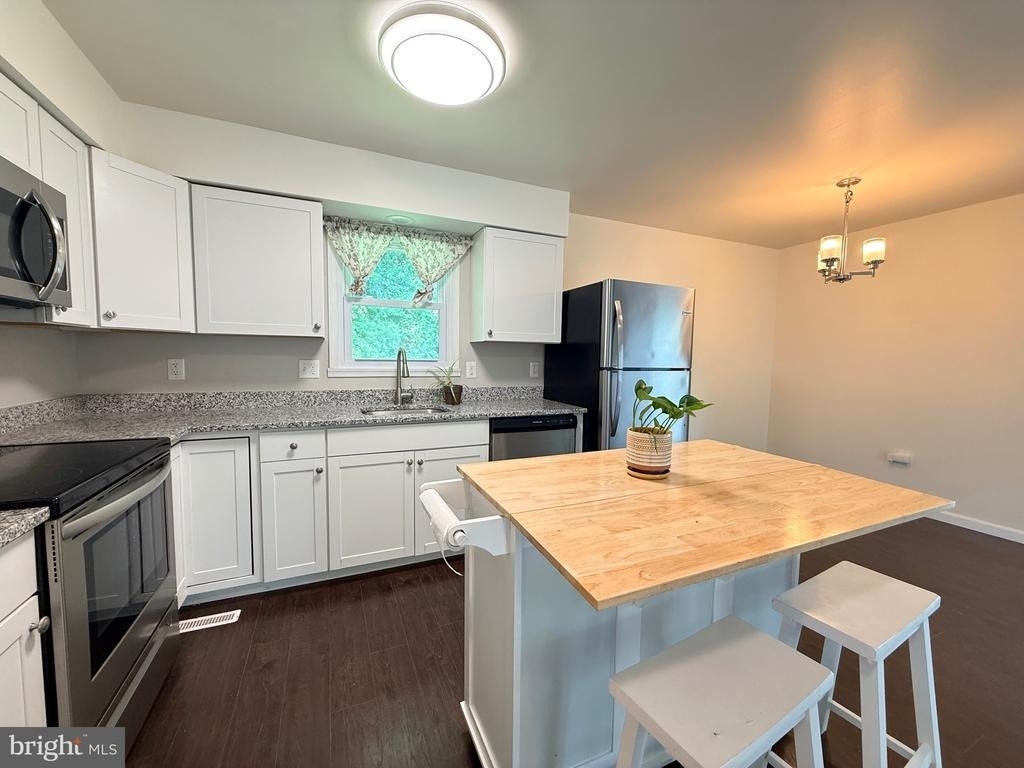 6228 8th Street - Photo 19