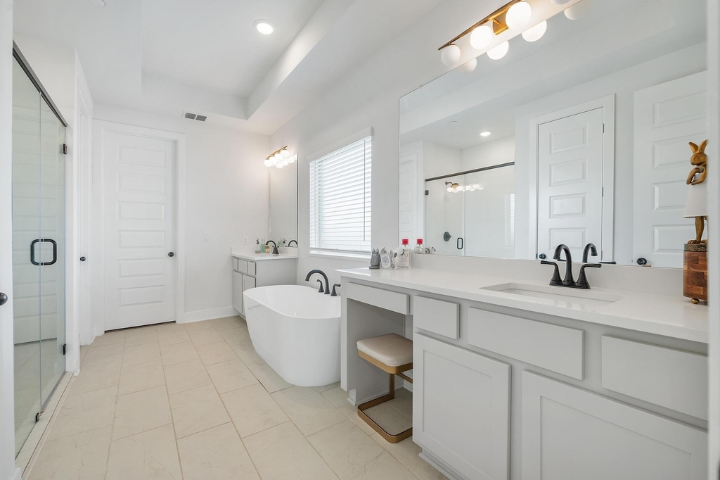6220 Hilltop Plateau Dr - Photo 17