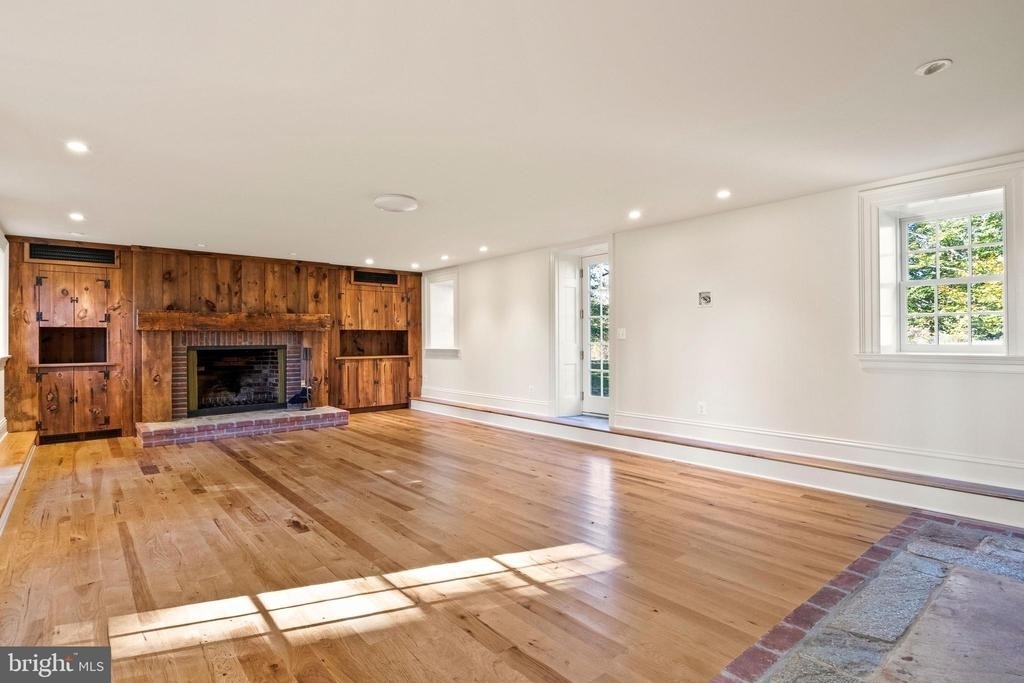16131 Old York Road - Photo 63