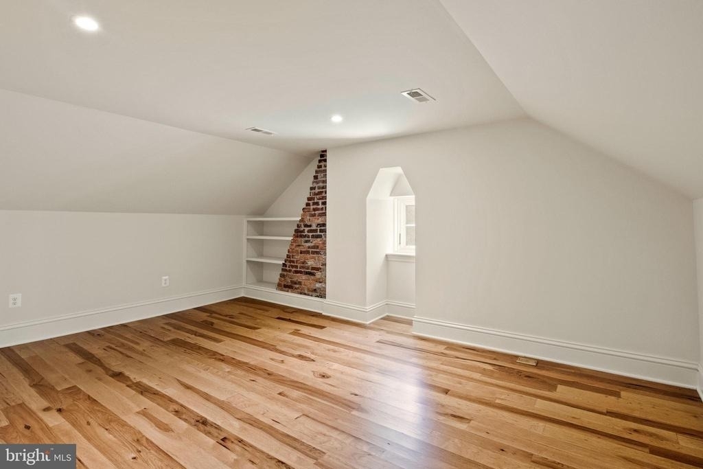16131 Old York Road - Photo 40