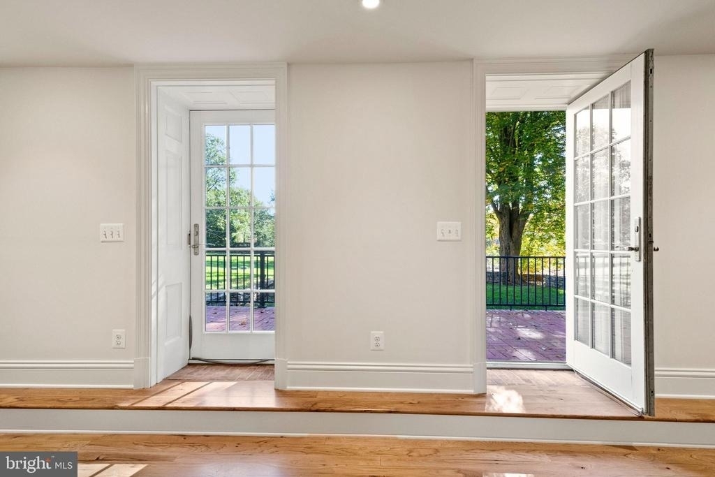 16131 Old York Road - Photo 72