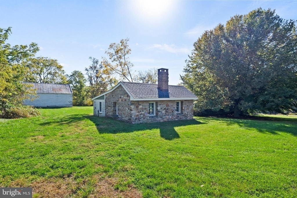 16131 Old York Road - Photo 19
