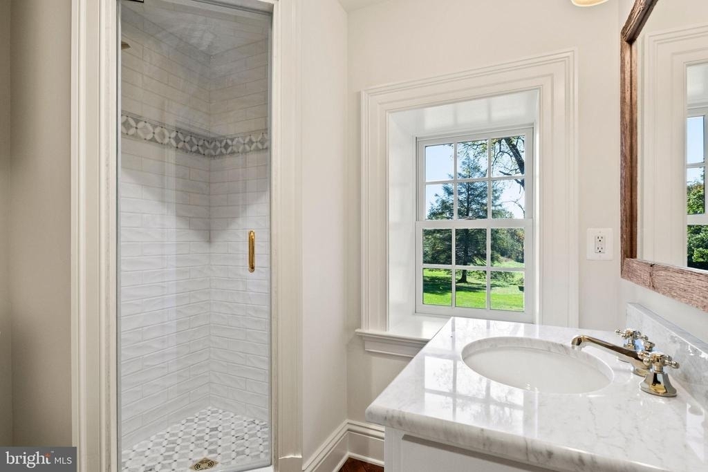 16131 Old York Road - Photo 42