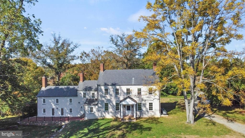 16131 Old York Road - Photo 2