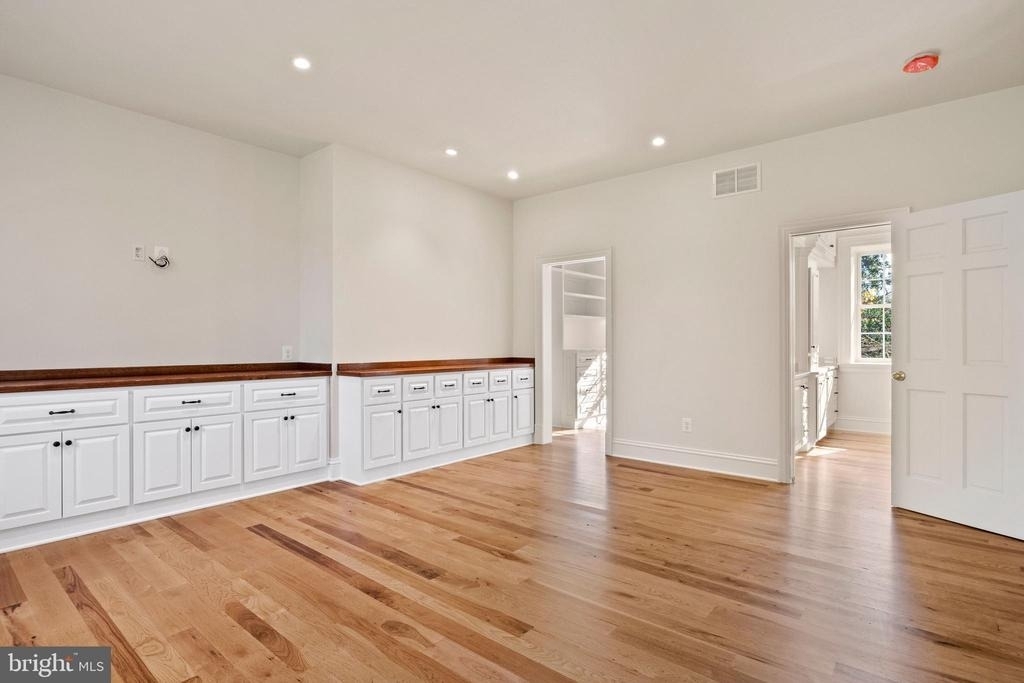 16131 Old York Road - Photo 44