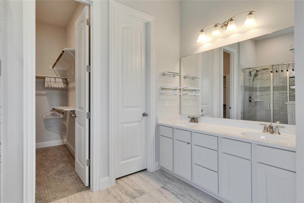124 Leadtree Loop - Photo 10