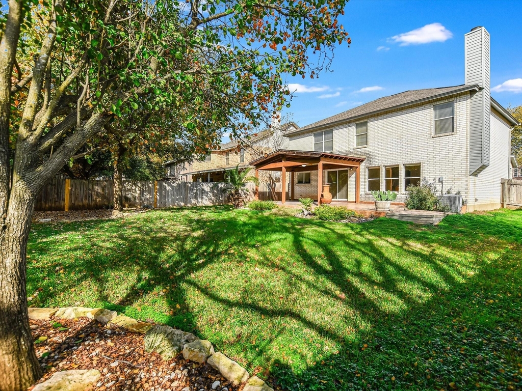 1307 Chalk Ln - Photo 28