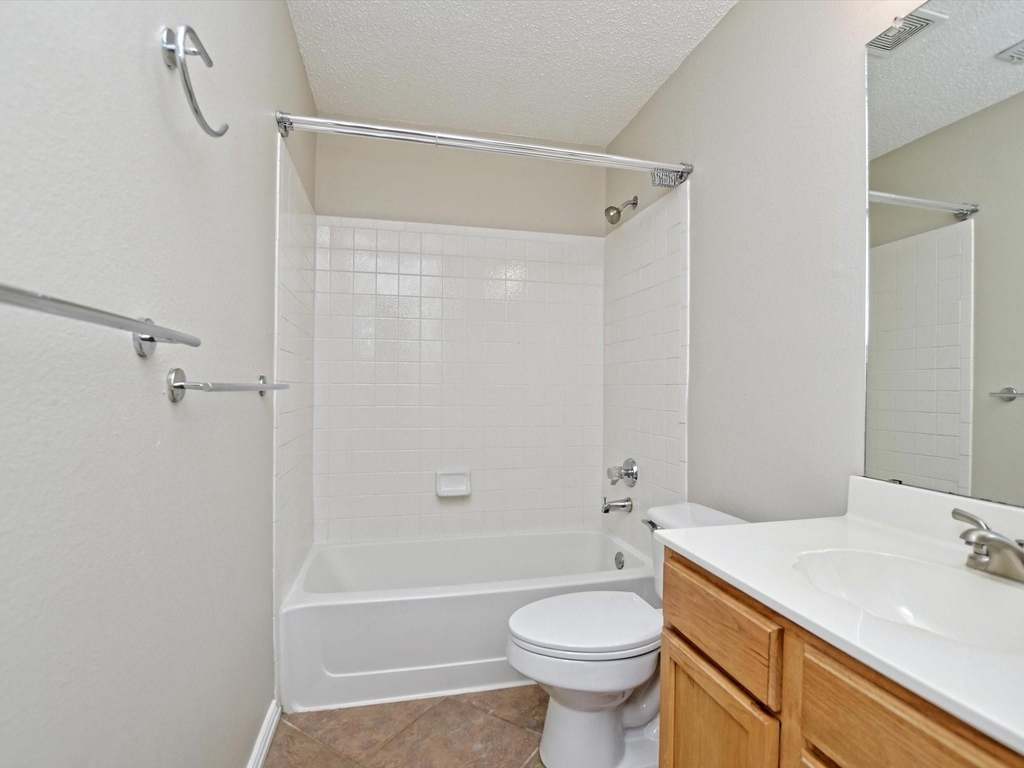 1307 Chalk Ln - Photo 21